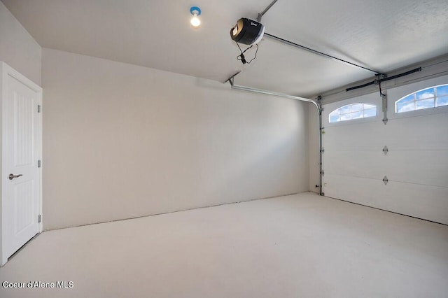 4362 N Meadow Ranch Ave, Coeur Dalene, ID 83815 - garage featuring a garage door opener