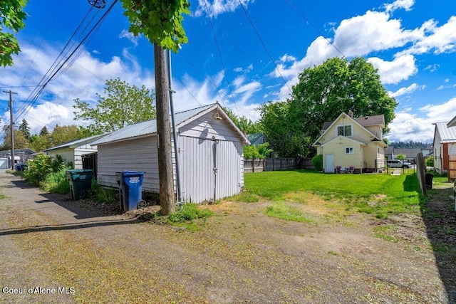1315 N 7th St, Coeur Dalene, ID 83814 - view of yard
