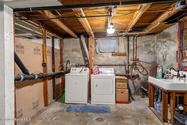 1315 N 7th St, Coeur Dalene, ID 83814 - unfinished basement with independent washer and dryer