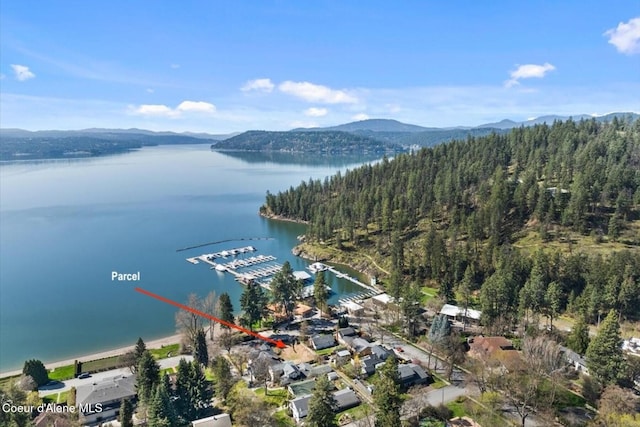1107 E Lakeshore Dr, Coeur Dalene, ID 83814