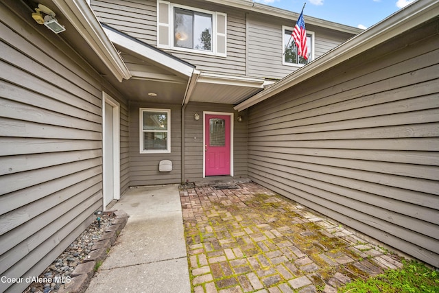 1706 E Thomas Ln, Coeur Dalene, ID 83815 - property entrance with a patio