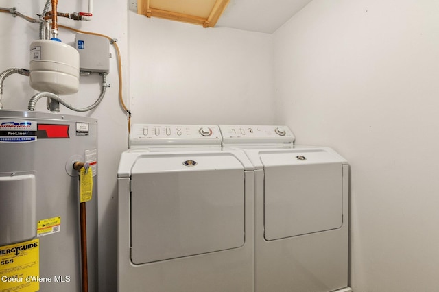 279 S Sequoia Ct, Post Falls, ID 83854 - laundry area featuring water heater and washer and dryer
