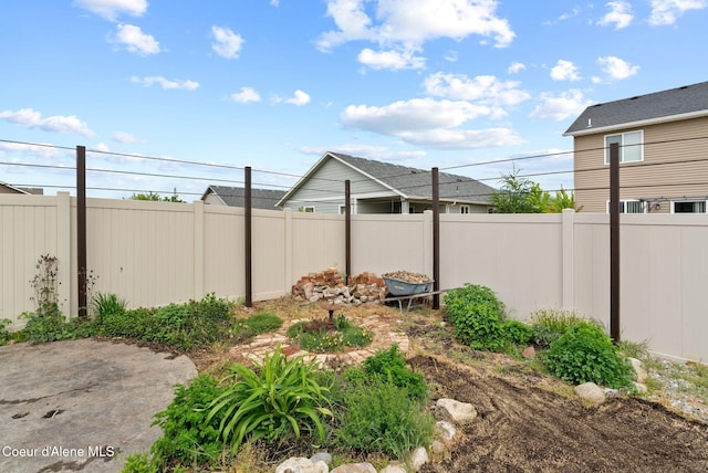 6595 W Covenant St, Rathdrum, ID 83858 - view of yard featuring fence