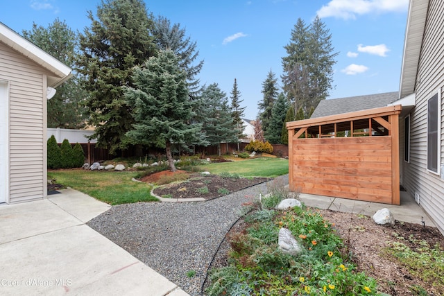 5519 N Wade St, Coeur Dalene, ID 83815 - view of yard with a patio area