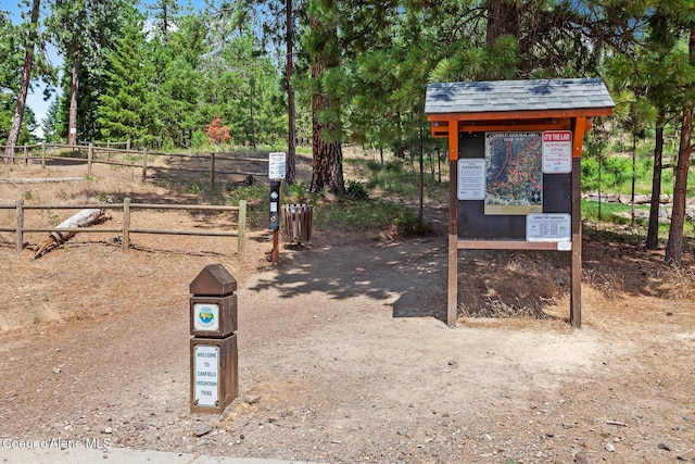 5519 N Wade St, Coeur Dalene, ID 83815 - view of home's community with fence