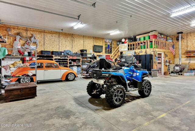 17940 W Sheltered Ct, Hauser, ID 83854 - view of garage