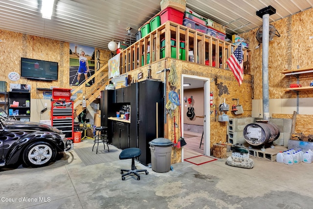 17940 W Sheltered Ct, Hauser, ID 83854 - view of garage