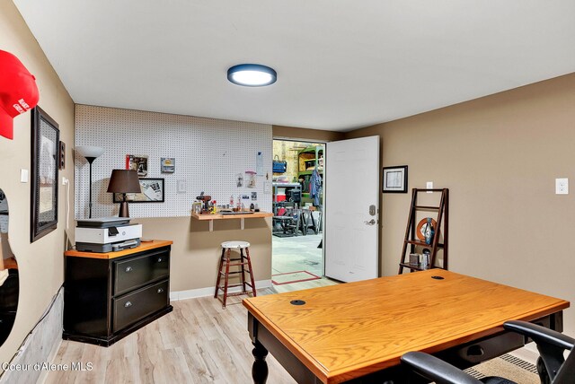 17940 W Sheltered Ct, Hauser, ID 83854 - office area with light wood-style floors