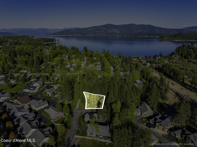 501 Hornby Pl, Dover, ID 83825