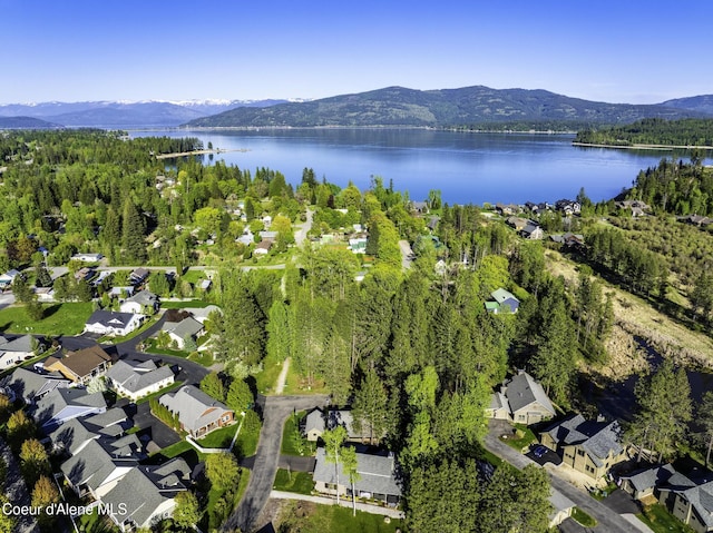 501 Hornby Pl, Dover, ID 83825