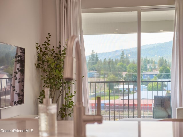 898 E Railroad Ave, Post Falls, ID 83854 - view of balcony