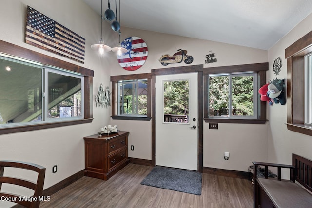 3470 W Seasons Rd, Rathdrum, ID 83858 - entryway featuring vaulted ceiling, wood finished floors, and baseboards
