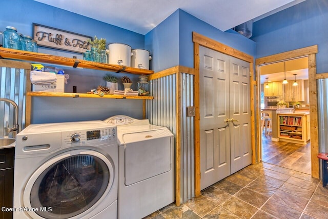348 Kootenai Trail Rd, Naples, ID 83847 - laundry area with washing machine and clothes dryer