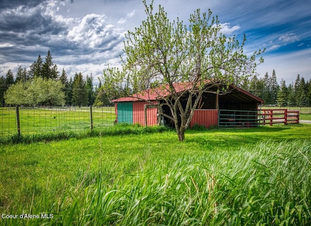 348 Kootenai Trail Rd, Naples, ID 83847 - view of yard featuring an outbuilding and an outdoor structure