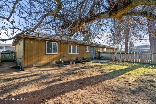 2707-2709 N 10th St, Coeur Dalene, ID 83815 - view of back of property
