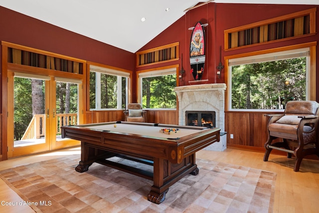 2672 Merril Martin Rd, Sagle, ID 83860 - playroom featuring pool table, plenty of natural light, a premium fireplace, vaulted ceiling, and recessed lighting