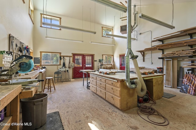 2672 Merril Martin Rd, Sagle, ID 83860 - garage featuring a workshop area