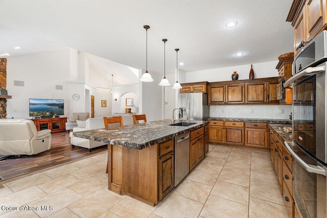 724 E Arena Loop, Hayden, ID 83835