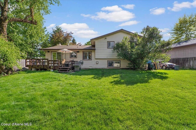 2101 W Bordeaux Ave, Hayden, ID 83835 - back of property featuring a deck