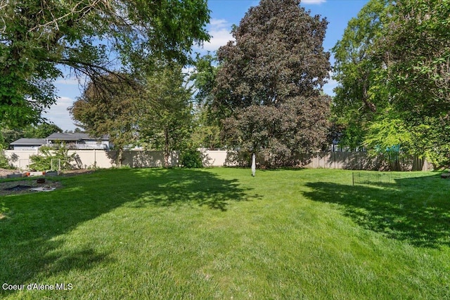 2101 W Bordeaux Ave, Hayden, ID 83835 - view of yard
