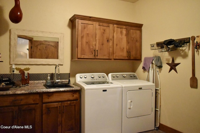 995 S Saddleback Dr, Coeur Dalene, ID 83814 - laundry room with washing machine and dryer and cabinet space