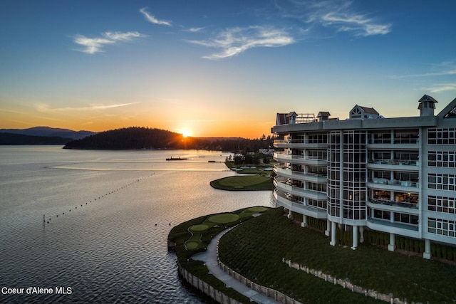 2051 S Island Green Dr, Coeur Dalene, ID 83814 - water view