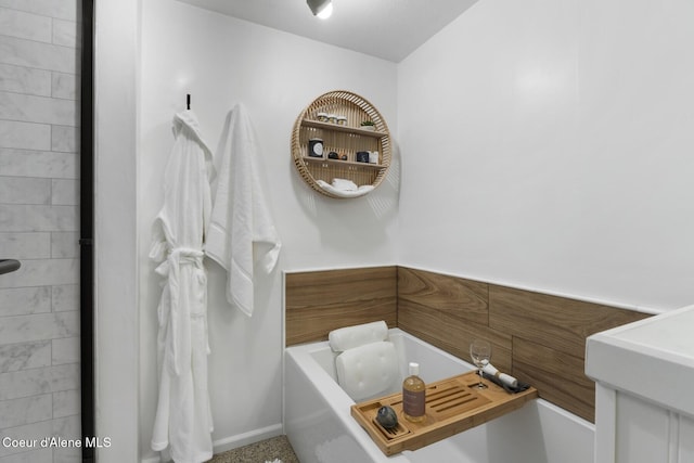 7104 W Kidd Island Rd, Coeur Dalene, ID 83814 - bathroom featuring a garden tub