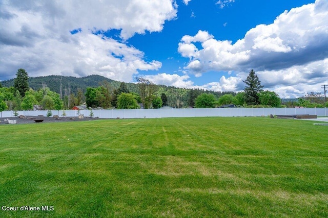 1831 E Dalton Ave, Dalton Gardens, ID 83815 - view of yard with a mountain view