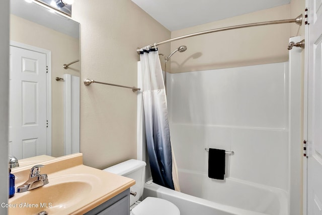 3277 N 10th Pl, Coeur Dalene, ID 83815 - bathroom featuring toilet, vanity, shower / bath combination with curtain, and a textured wall