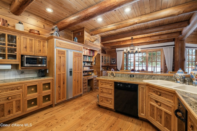 286 E Canoe Point Rd, Coolin, ID 83821