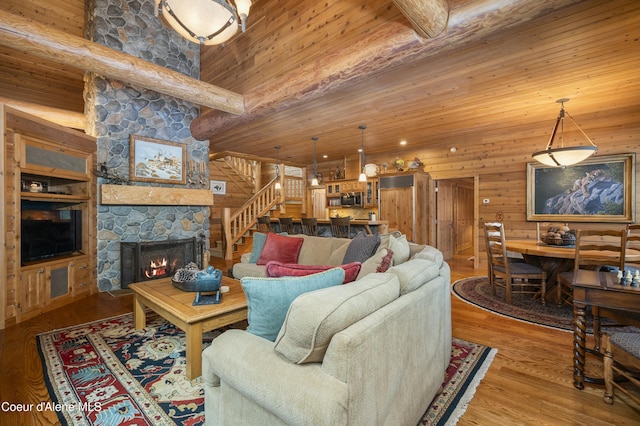 286 E Canoe Point Rd, Coolin, ID 83821
