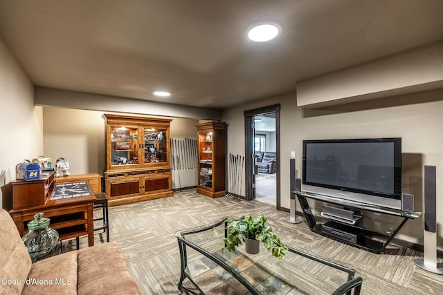 14441 N Pristine Cir, Rathdrum, ID 83858 - carpeted living area featuring baseboards and recessed lighting