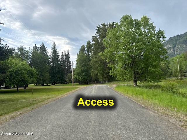 521 River Lake Dr, Clark Fork, ID 83811