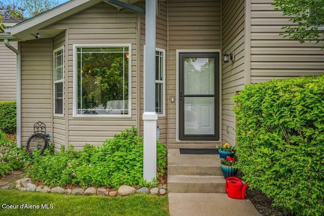 9147 N Entiate Dr, Hayden, ID 83835 - view of property entrance