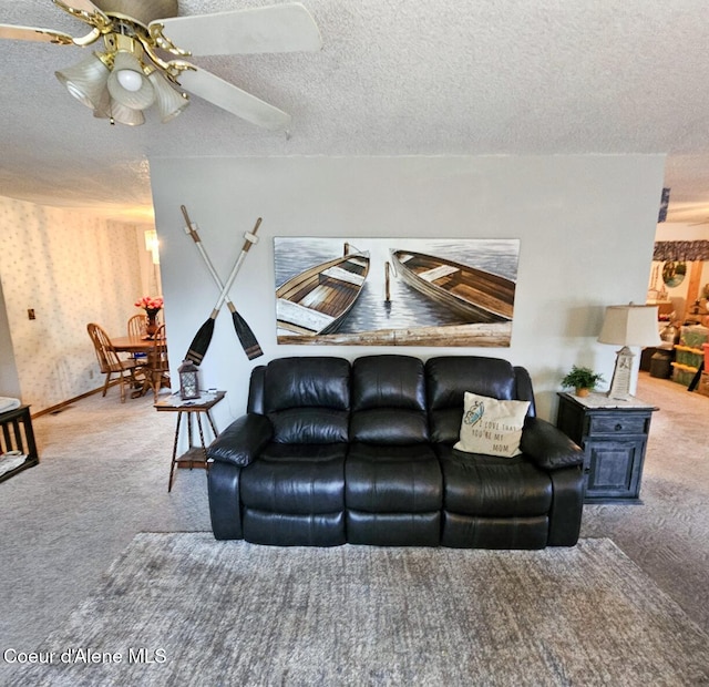 8705 N Ramsey Rd, Hayden, ID 83835 - living area featuring carpet floors, a textured ceiling, and ceiling fan