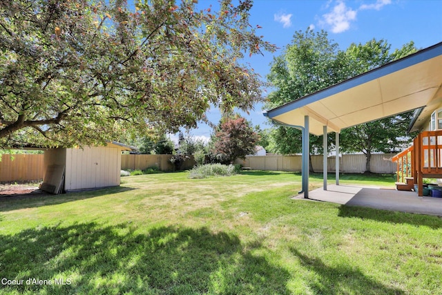 3012 N 4th St, Coeur Dalene, ID 83815 - view of yard with a patio