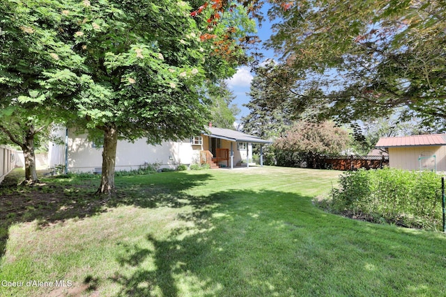 3012 N 4th St, Coeur Dalene, ID 83815 - view of yard with entry steps