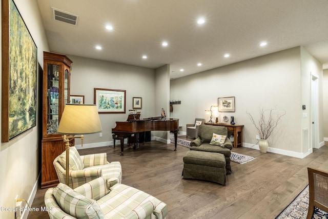 396 Hanaford Rd, Blanchard, ID 83804 - office area featuring recessed lighting, wood finished floors, and baseboards