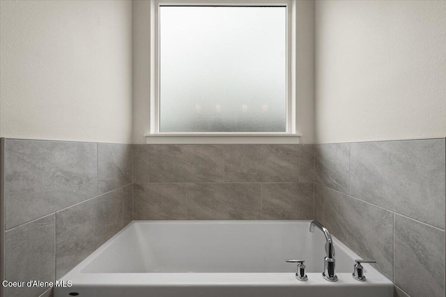 3387 N Cyprus Fox Loop, Post Falls, ID 83854 - bathroom with a bath
