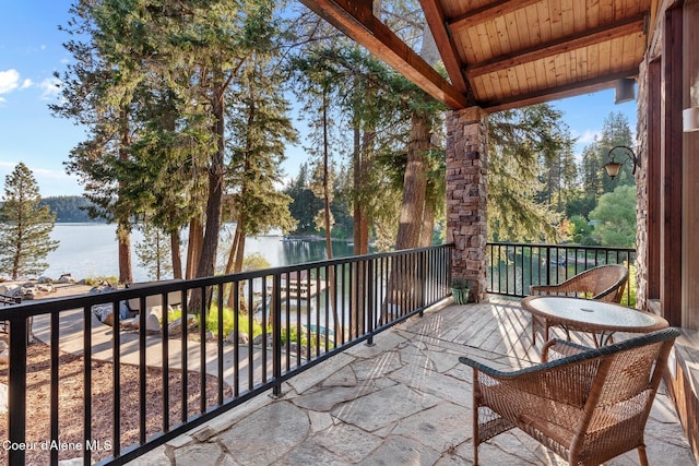 14318 N Waters Edge Ct, Hayden, ID 83835 - balcony featuring a water view