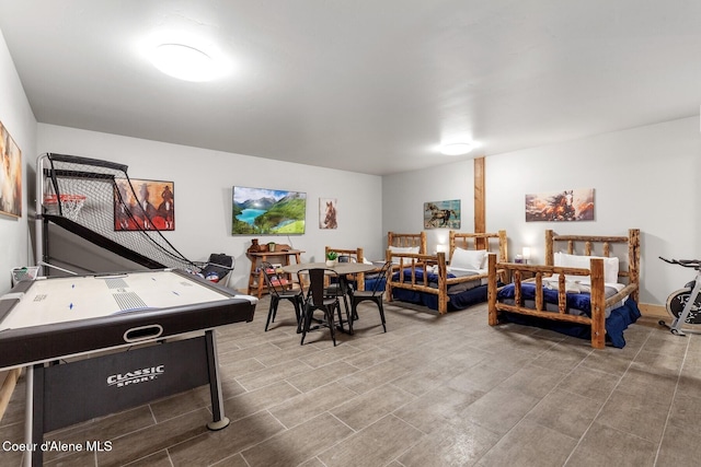 14318 N Waters Edge Ct, Hayden, ID 83835 - view of game room