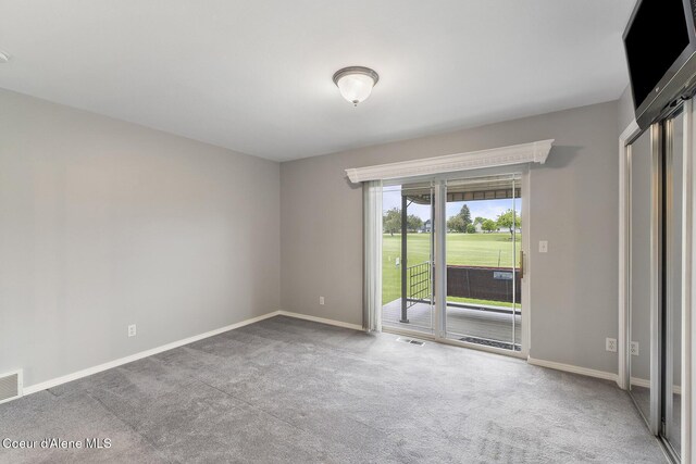 3025 N Sand Trap Way, Post Falls, ID 83854 - unfurnished room with carpet and baseboards