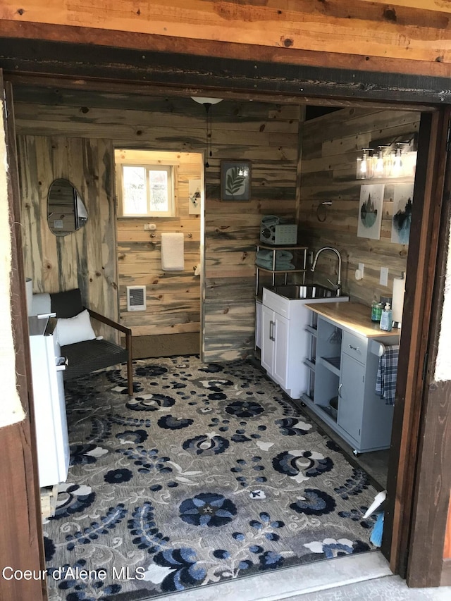 35 Sand Trap Ln, Blanchard, ID 83804