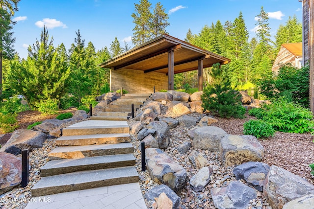 6361 S Cormorant Ct, Harrison, ID 83833 - view of yard featuring an outbuilding