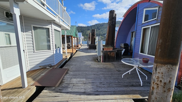 33671 N Macdonalds Unit 2Nd, Dock, Bayview, ID 83803 - view of wooden terrace