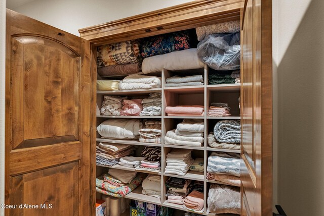 11690 N Arnicas Ct, Hayden, ID 83835 - view of closet