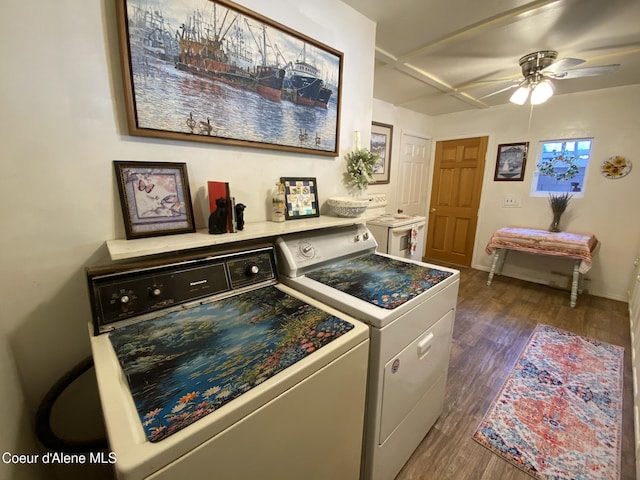 176 King St, Wallace, ID 83873 - washroom featuring separate washer and dryer, dark wood-style floors, ceiling fan, and baseboards