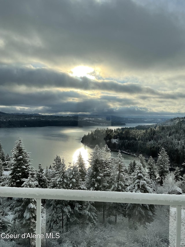 22884 S High Dr, Worley, ID 83876 - water view