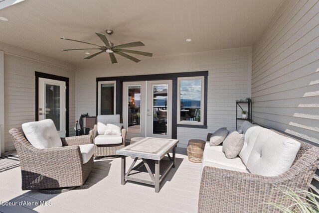 2406 S Silver Beach Rd, Coeur Dalene, ID 83814 - view of patio / terrace featuring a ceiling fan and outdoor lounge area