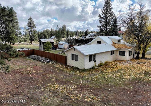 602 Spalding Ave, Winchester, ID 83555 - view of side of home